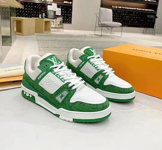 LV Shoes(AAAA)-900