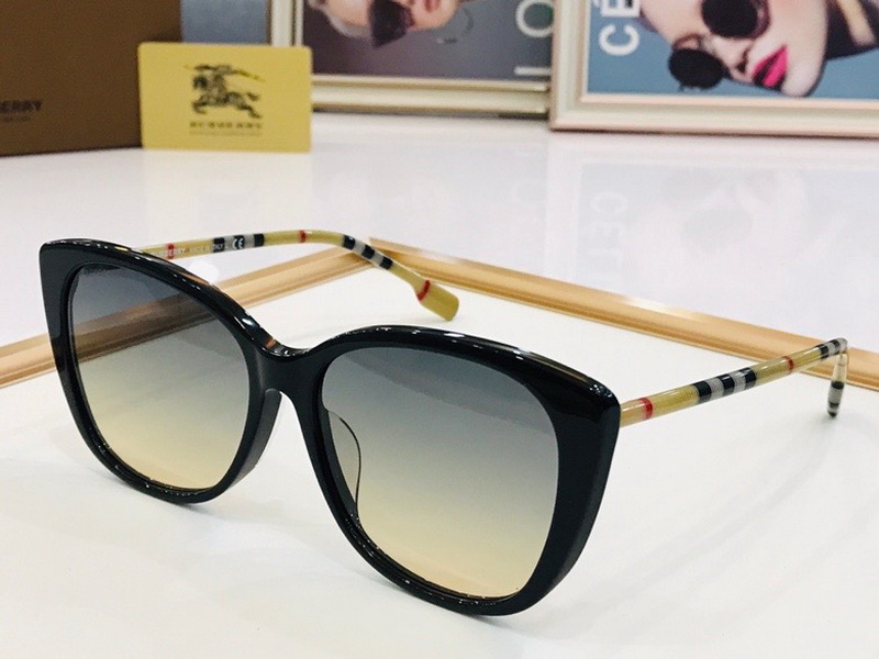 Burberry Sunglasses(AAAA)-606