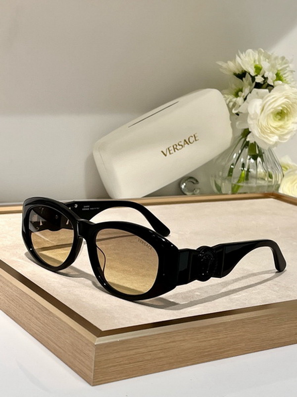 Versace Sunglasses(AAAA)-1616