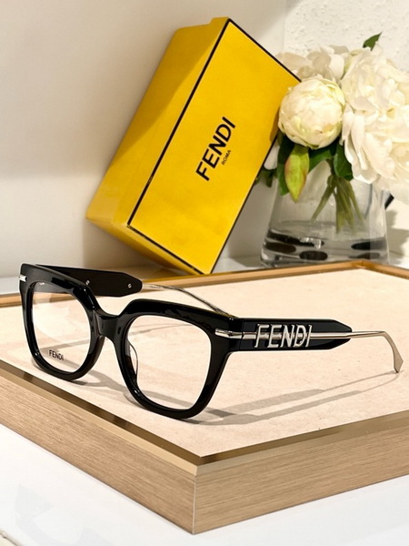 Fendi Sunglasses(AAAA)-121