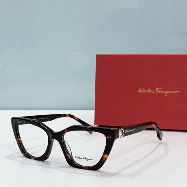 Ferragamo Sunglasses(AAAA)-048