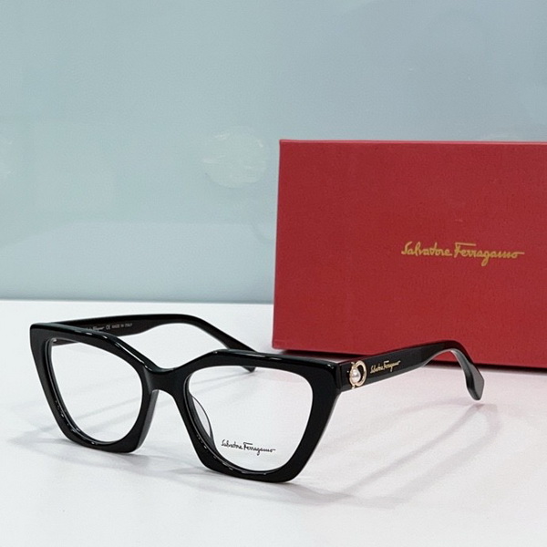 Ferragamo Sunglasses(AAAA)-045