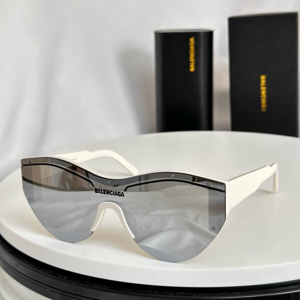 Balenciaga Sunglasses(AAAA)-211