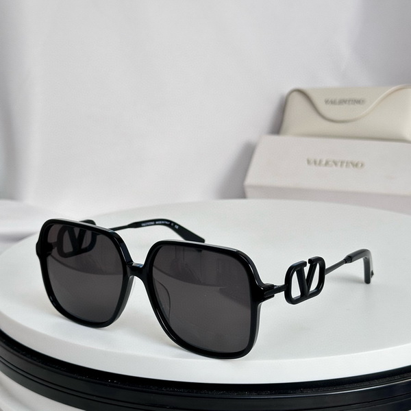 Valentino Sunglasses(AAAA)-185