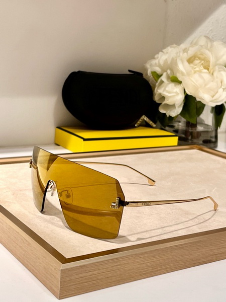 Fendi Sunglasses(AAAA)-328