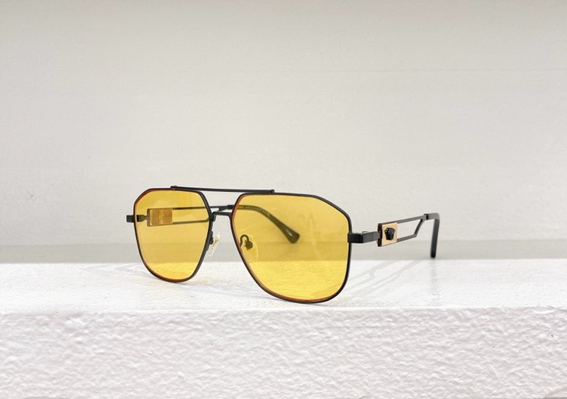 Versace Sunglasses(AAAA)-596