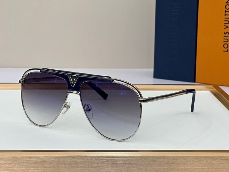 LV Sunglasses(AAAA)-108