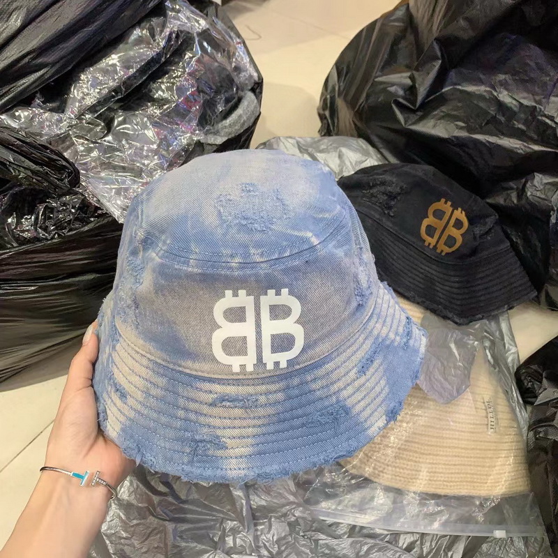 Balenciaga Cap-044