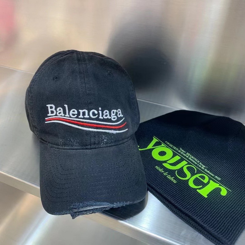 Balenciaga Cap-215