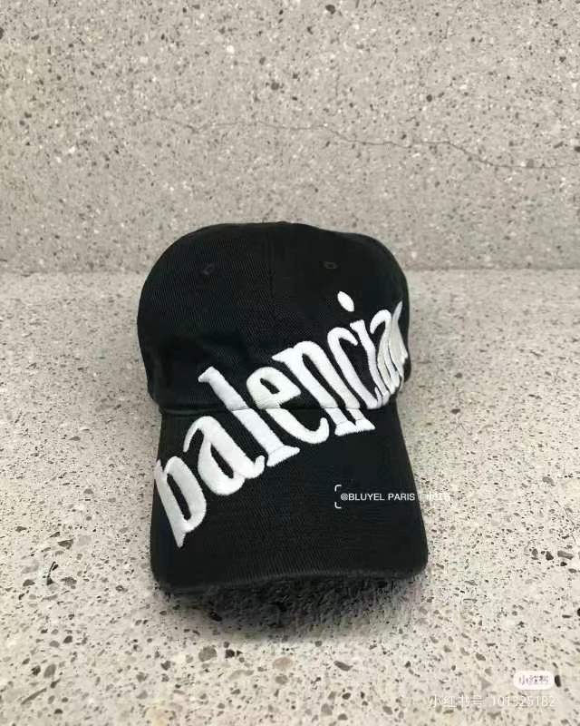 Balenciaga Cap-328