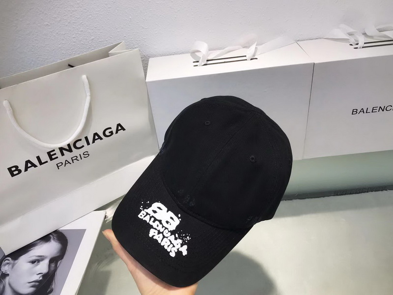 Balenciaga Cap-335