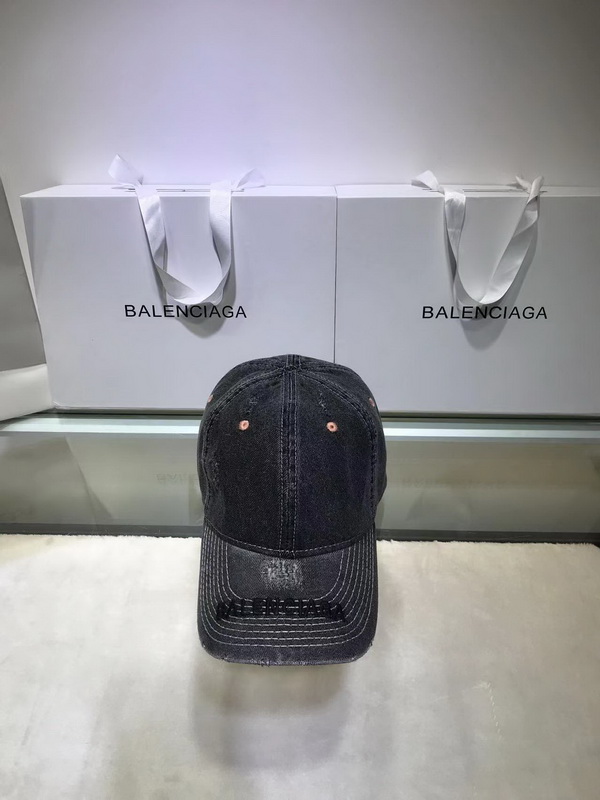 Balenciaga Cap-358