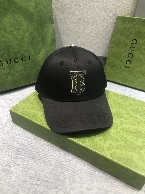 Burberry Cap-073