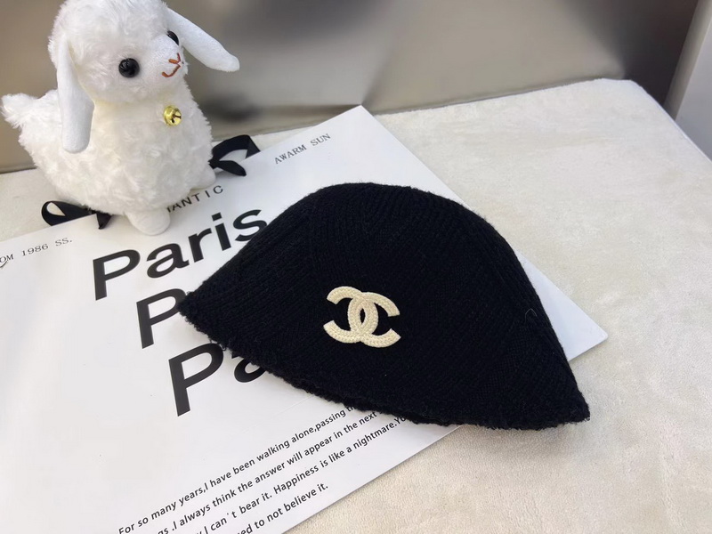 Chanel Beanies-007