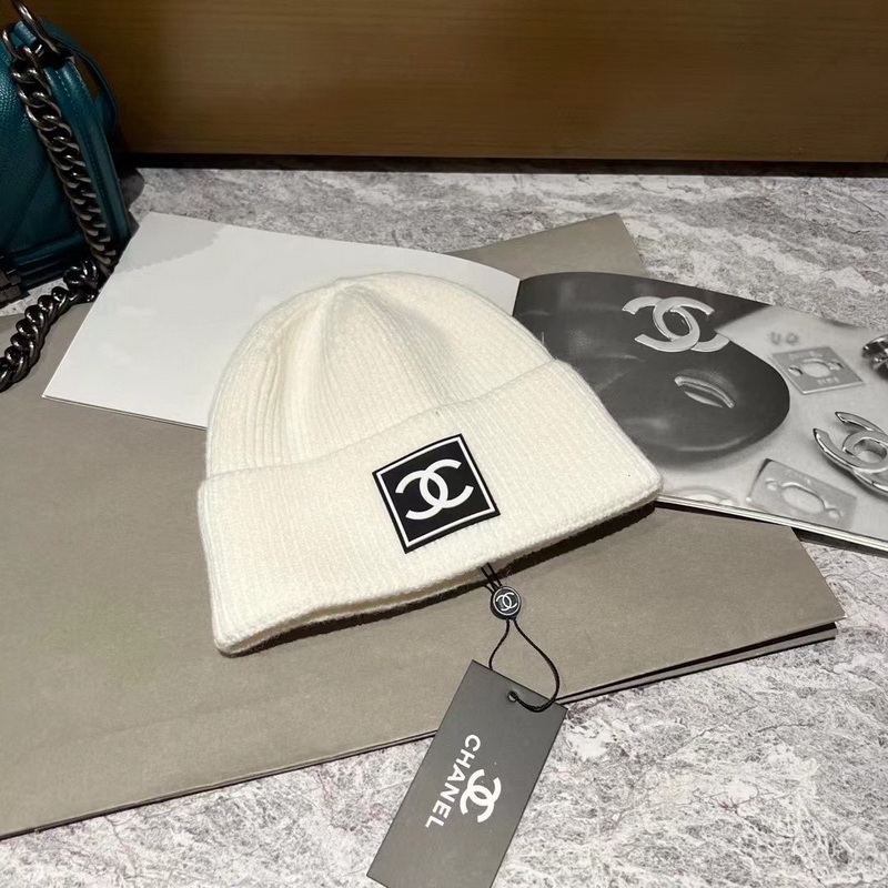 Chanel Beanies-046