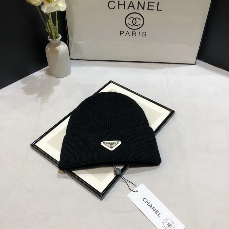 Chanel Beanies-102