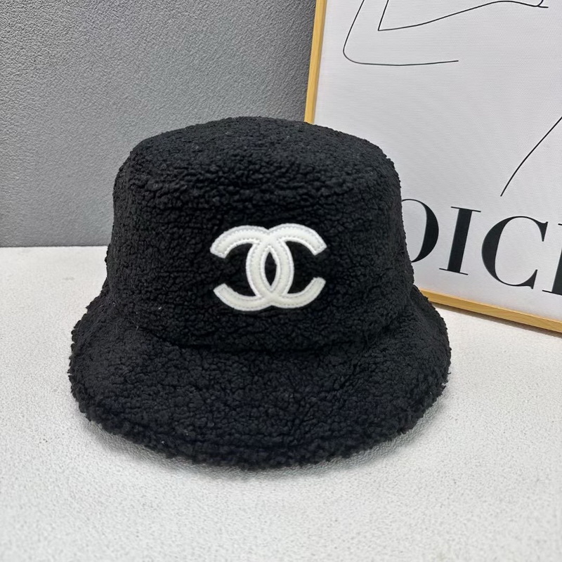 Chanel Cap-212