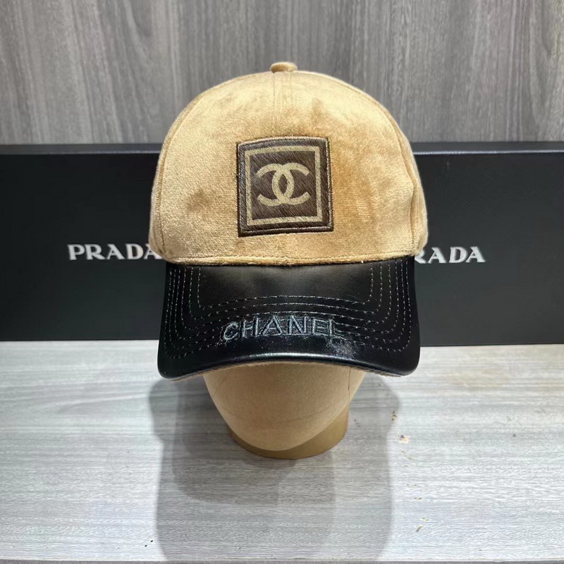 Chanel Cap-218