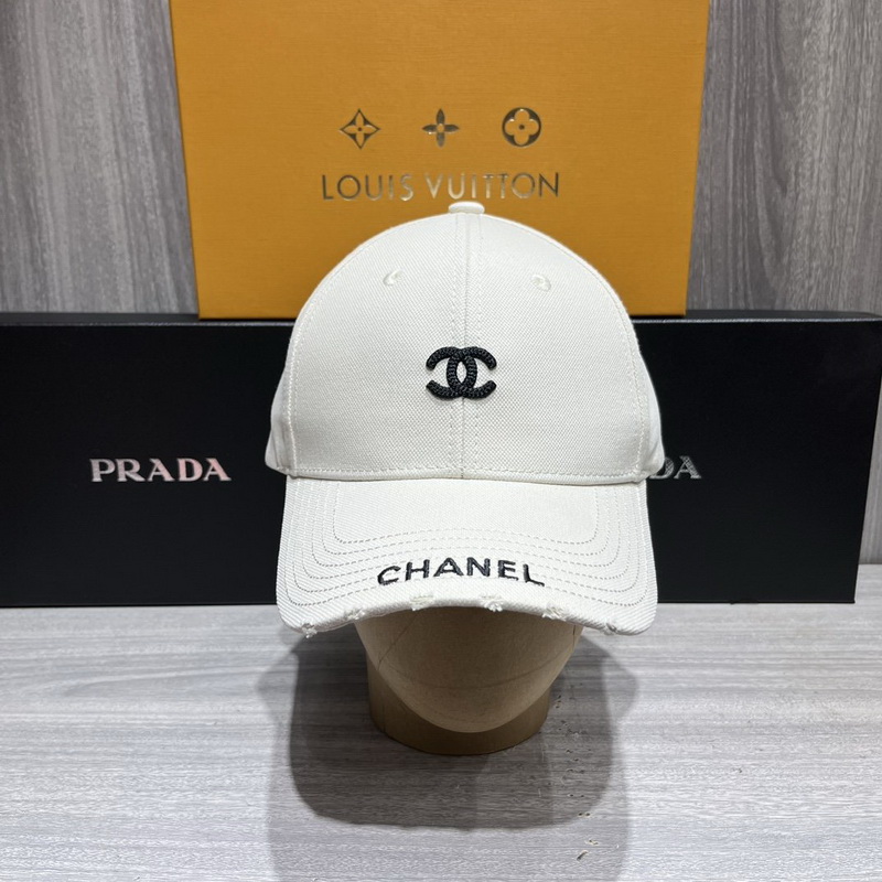 Chanel Cap-232