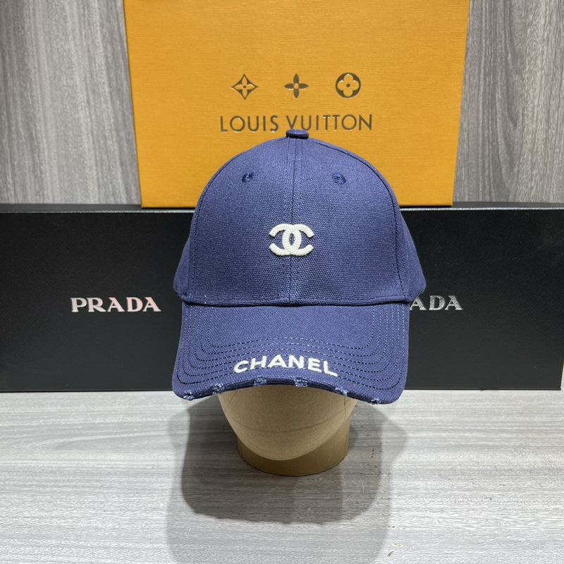 Chanel Cap-233