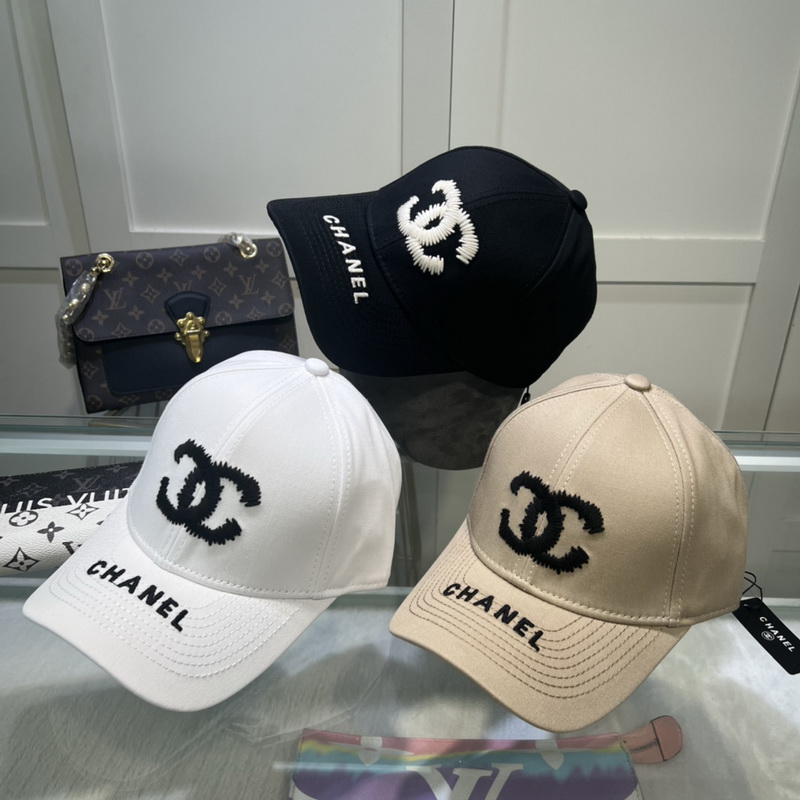 Chanel Cap-296