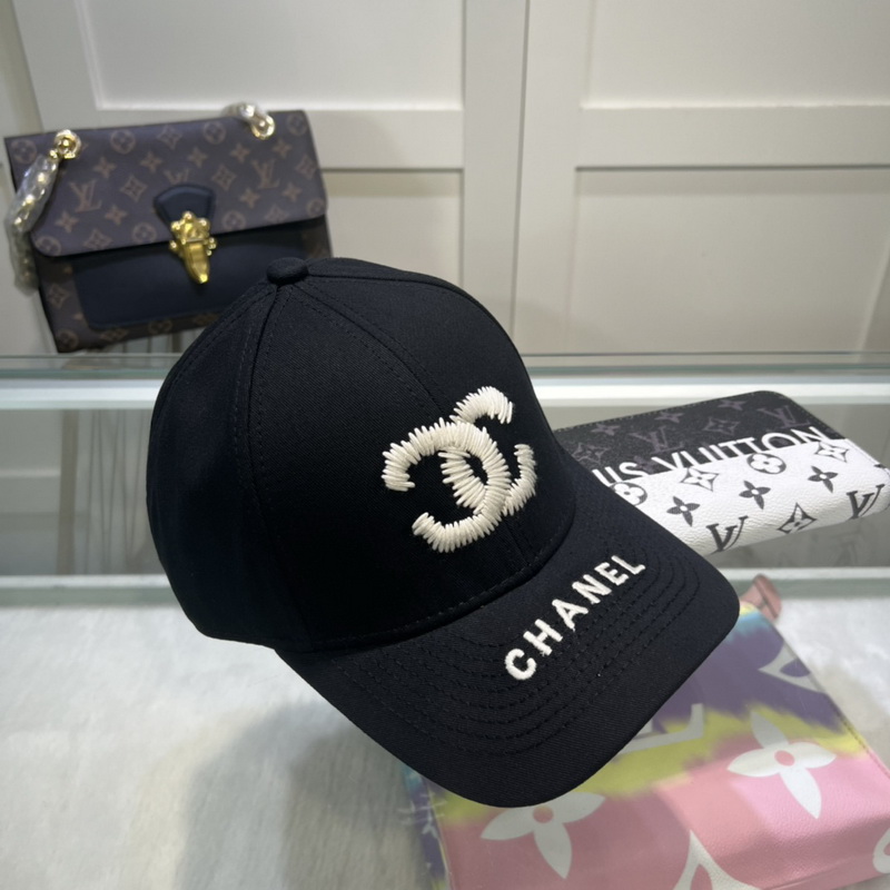 Chanel Cap-297