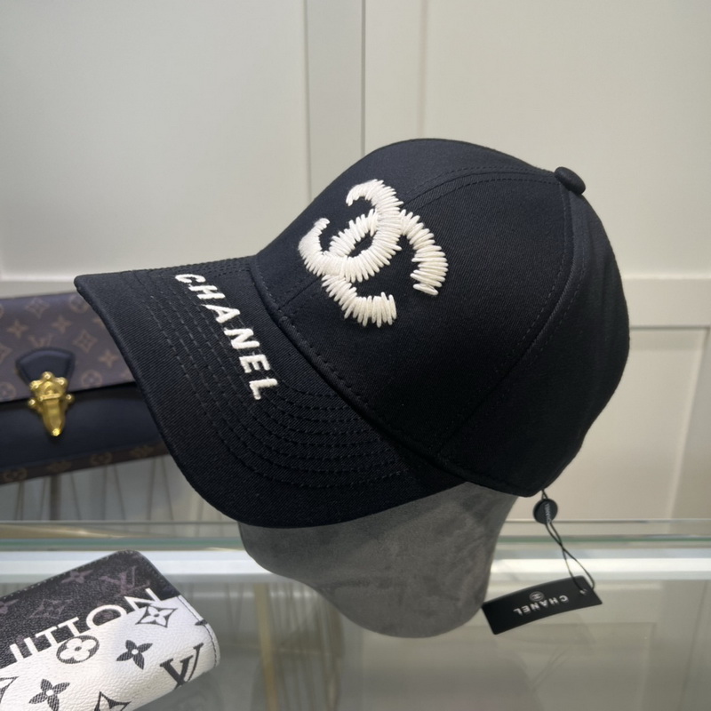 Chanel Cap-302