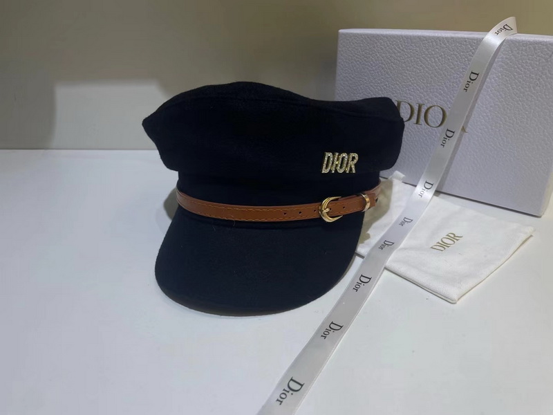 Dior Cap-100