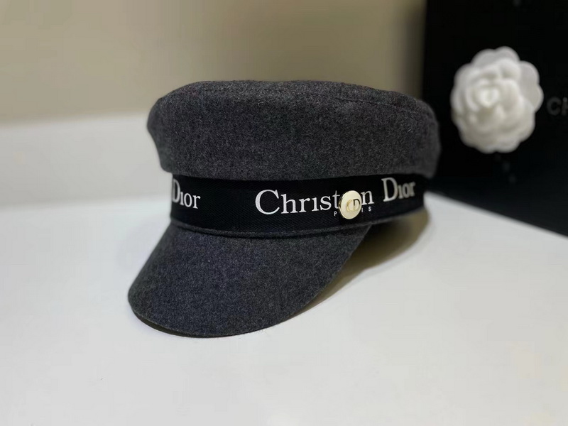 Dior Cap-102