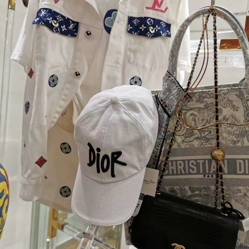 Dior Cap-181