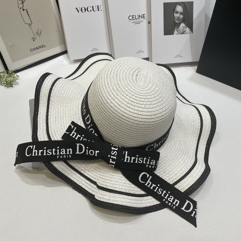 Dior Cap-270