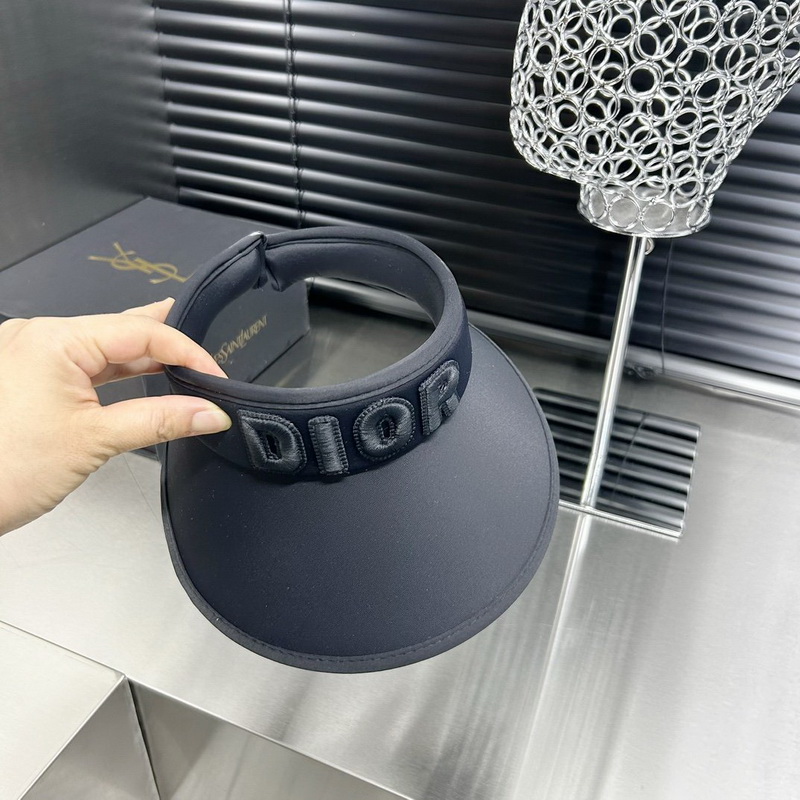 Dior Cap-284