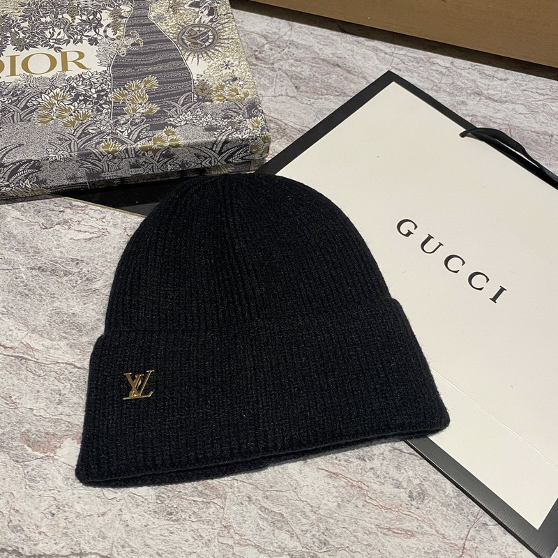 LV Beanies-010