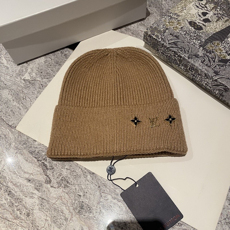 LV Beanies-026