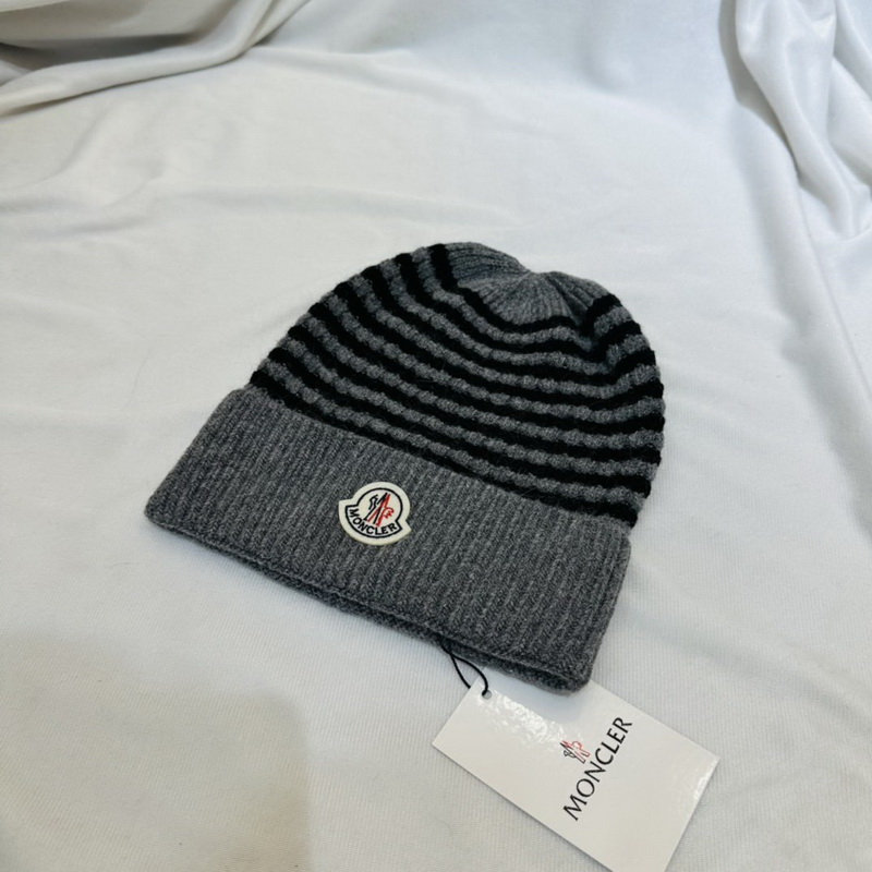 Moncler Beanies-091