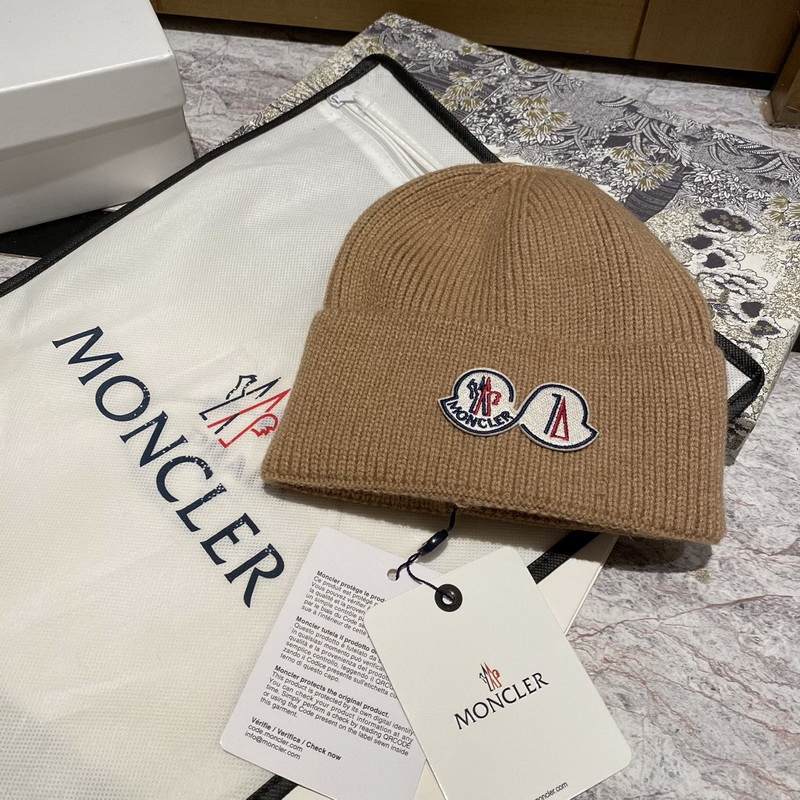 Moncler Beanies-139