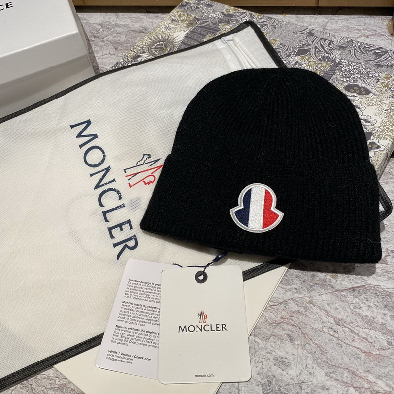 Moncler Beanies-141