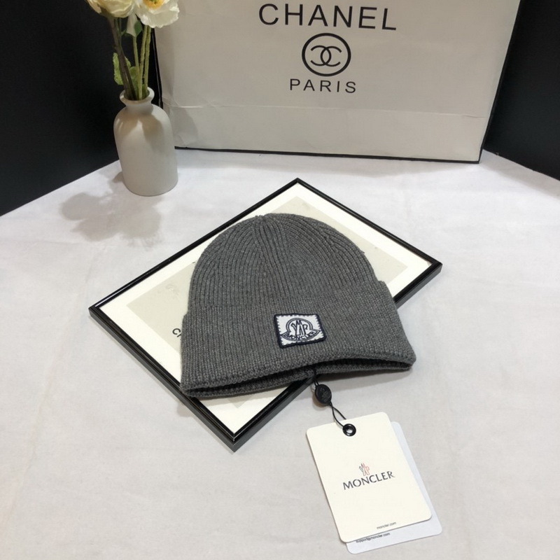 Moncler Beanies-166