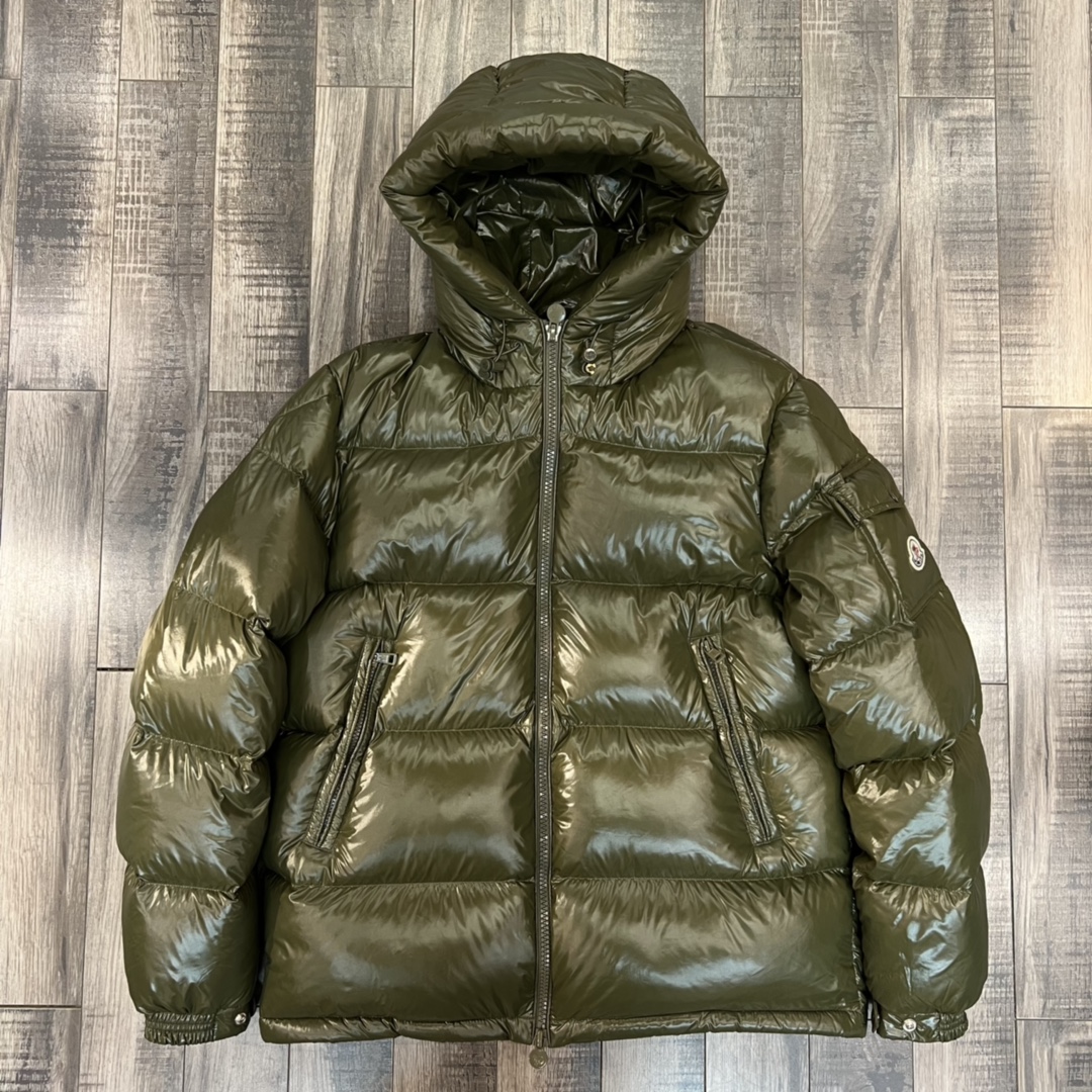 Moncler Coat-139