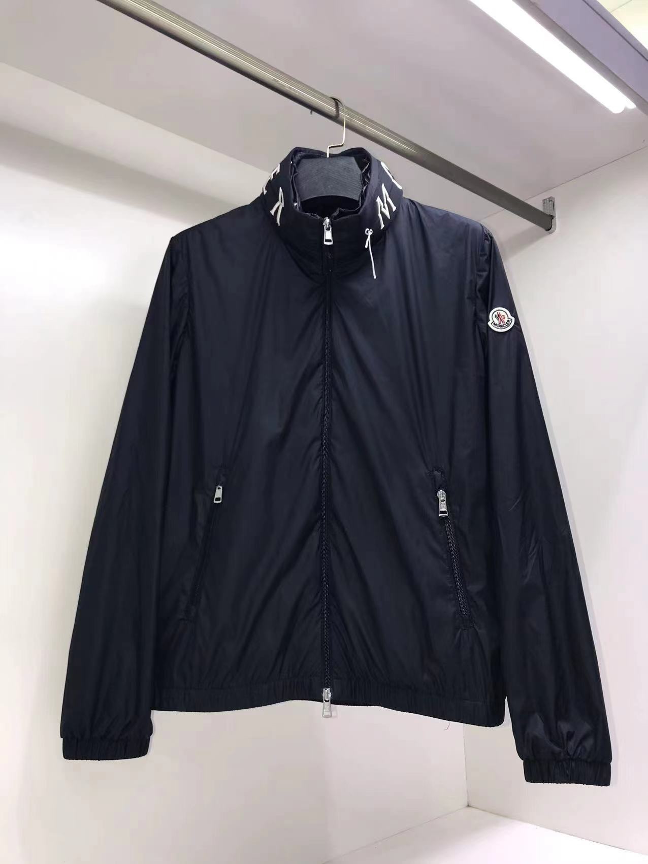 Moncler Jacket-016