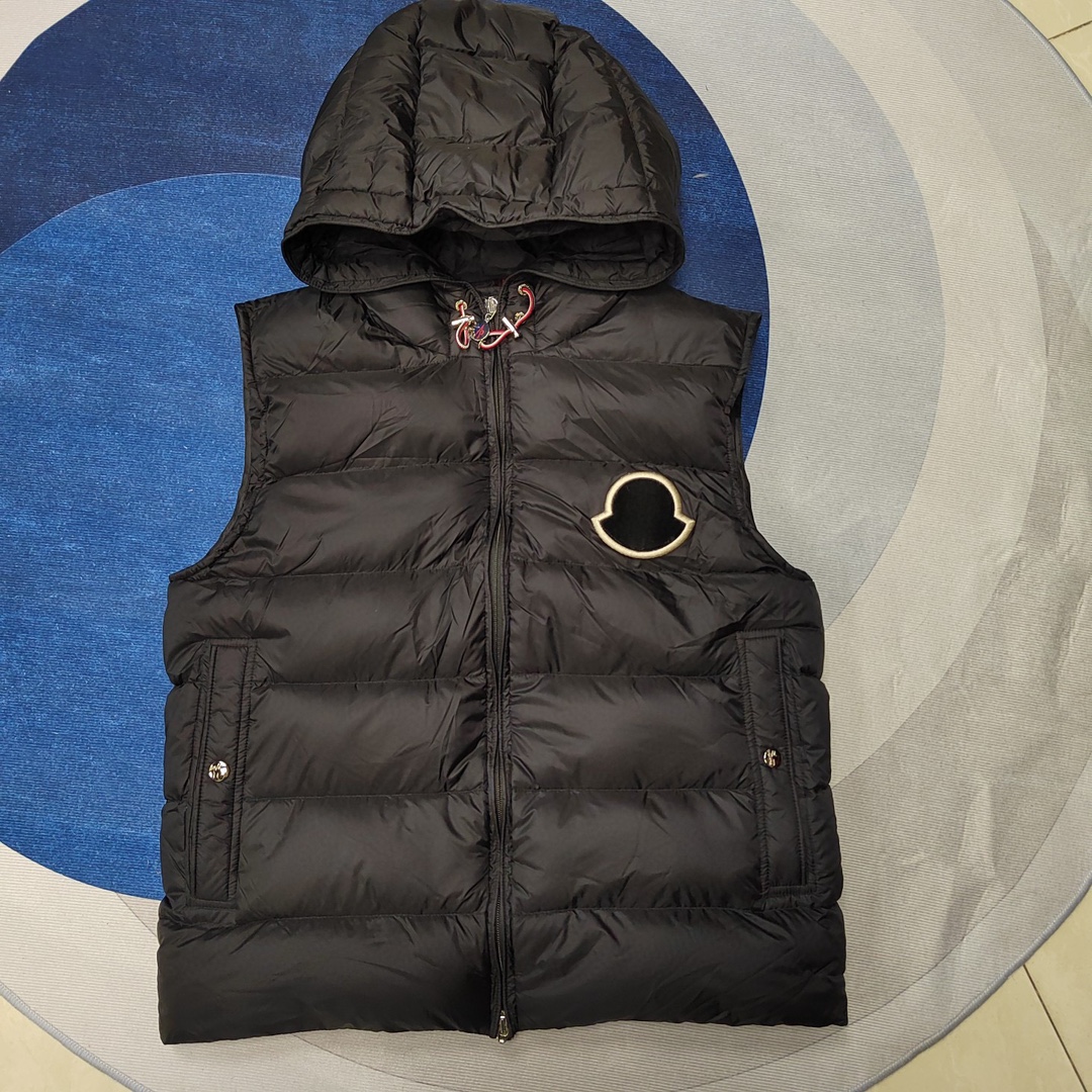 Moncler Vest Coat-027