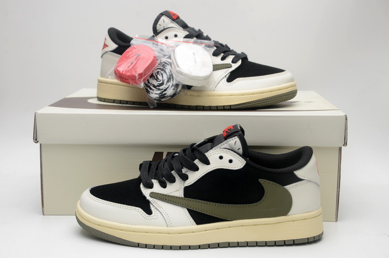 Nike Air Jordan 1 Low-014