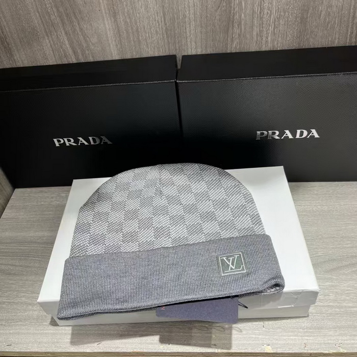 LV Beanies-037