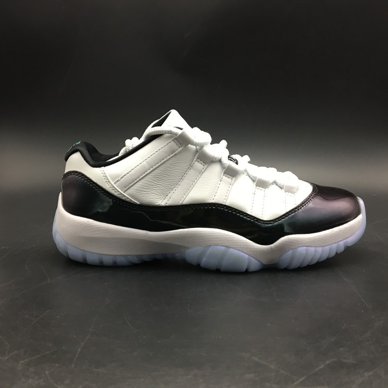 Air Jordan 11 Retro-054