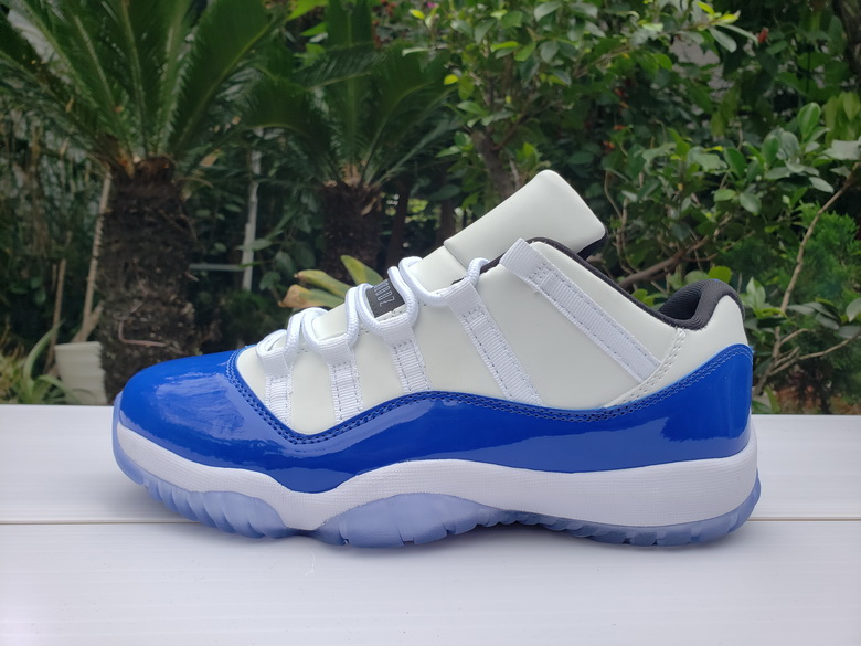 Air Jordan 11 Retro-077