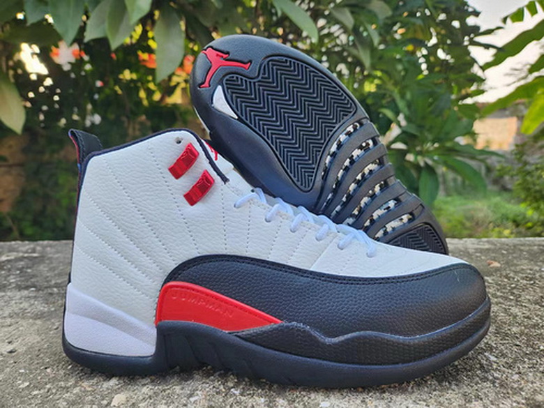 Air Jordan 12 Retro-054