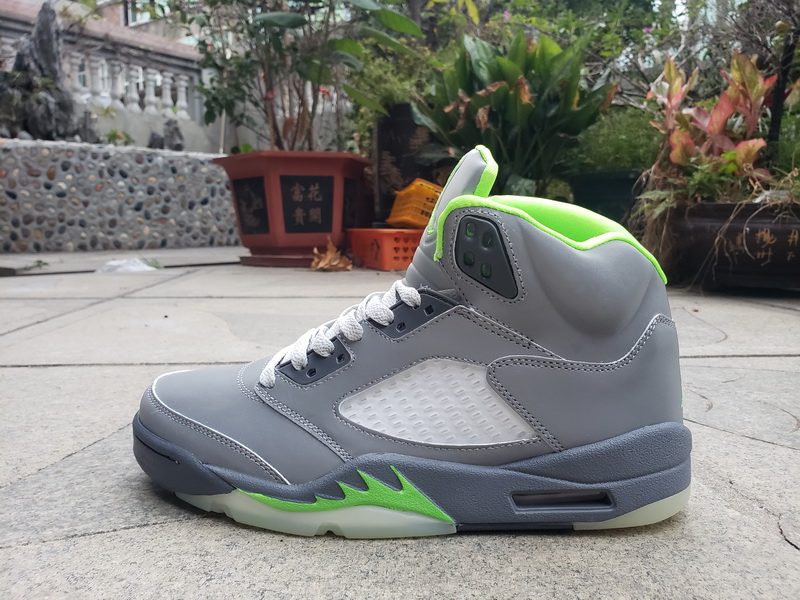 Air Jordan 5 Retro-026