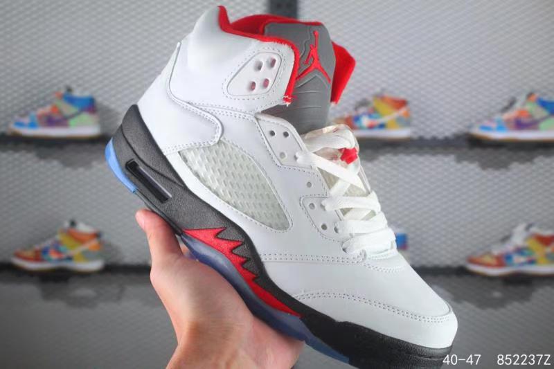 Air Jordan 5 Retro-029