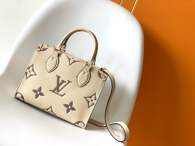 LV Handbags AAA(Women)-544