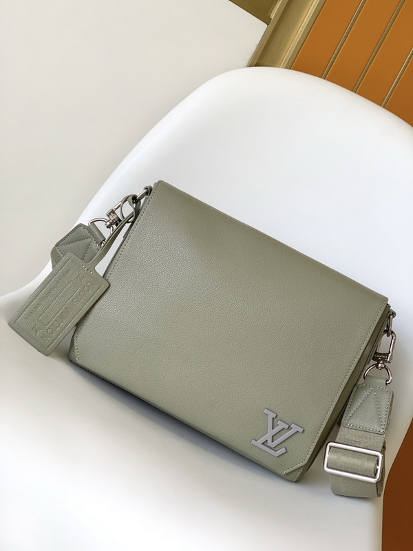 LV Handbags AAA(Women)-681